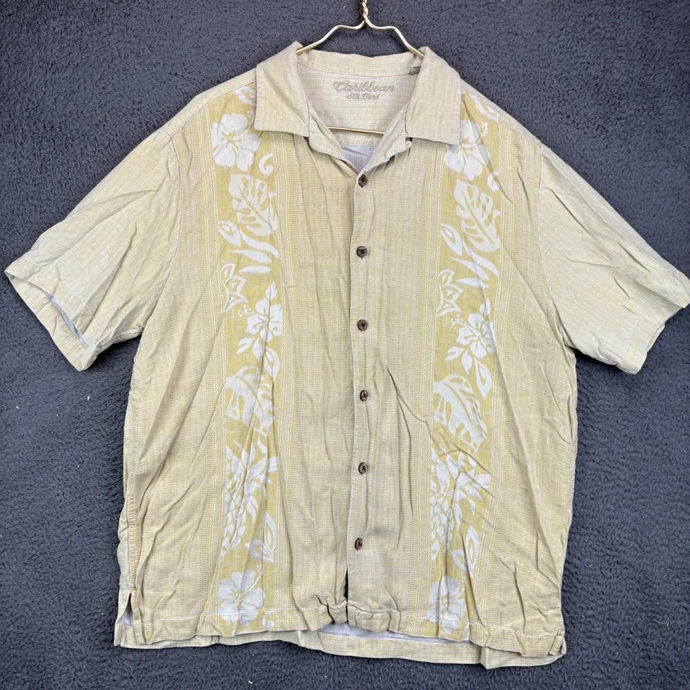 Caribbean Silk Blend Mens XL Yellow Floral Short Sleeve Button Up Camp Shirt